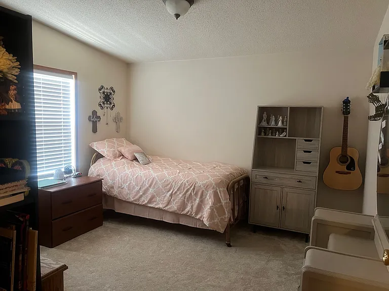 1507 Brandon Dr — Photo 4