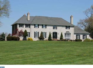 10 Beverly Hls, Ivyland, PA 18974
