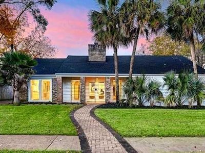 16331 Laurelfield Dr, Houston, TX, 77059