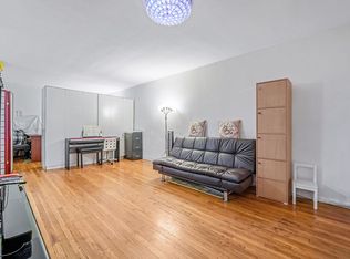 3510 150th St APT 2V, Queens, NY 11354