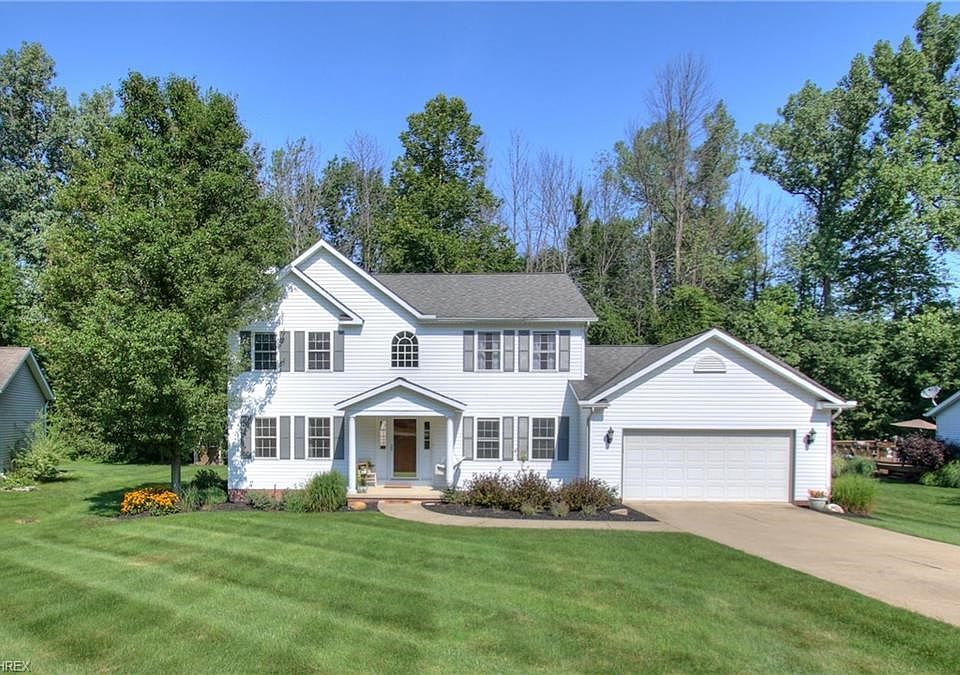 1st image of 295 Mountainside Dr