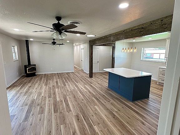 4th image of 117 Rainbow Dr