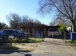2105 E San Jose St, Laredo, TX 78043
