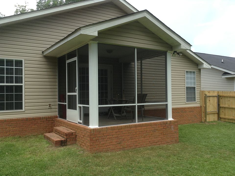 Screened porch