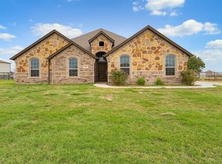 117 Briar Meadows Cir, Azle, TX 76020