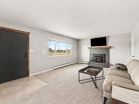 5th image of 416 Gray Horse Drive