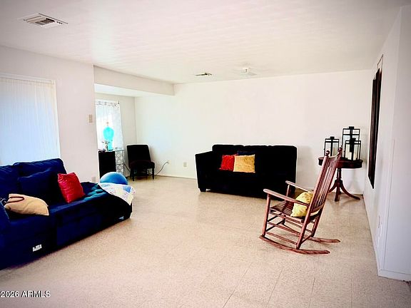 4th image of 11902 W ASH Street