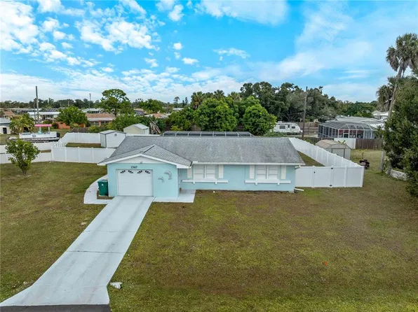 2367 IVANHOE STREET, PORT CHARLOTTE, FL 33952