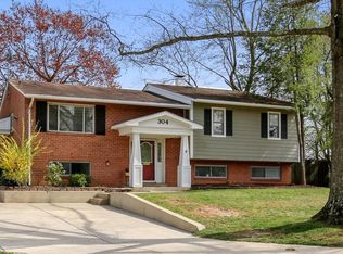 304 Charlton Ct, Silver Spring, MD 20902