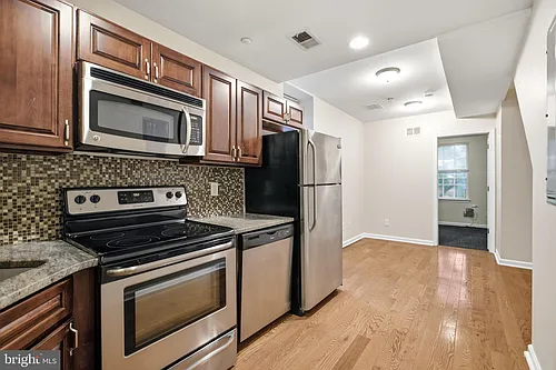2238 N Park Ave #B Photo 1 2238 N Park Ave #B Photo 1