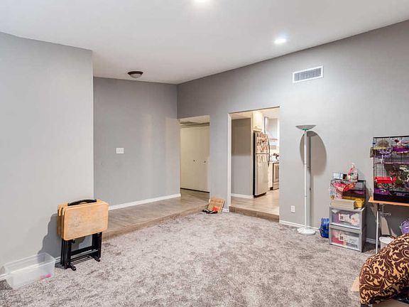 4th image of 3923 W Angela Dr