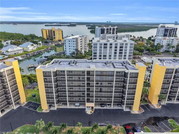 4431 Bay Beach LN #554, FORT MYERS BEACH, FL 33931