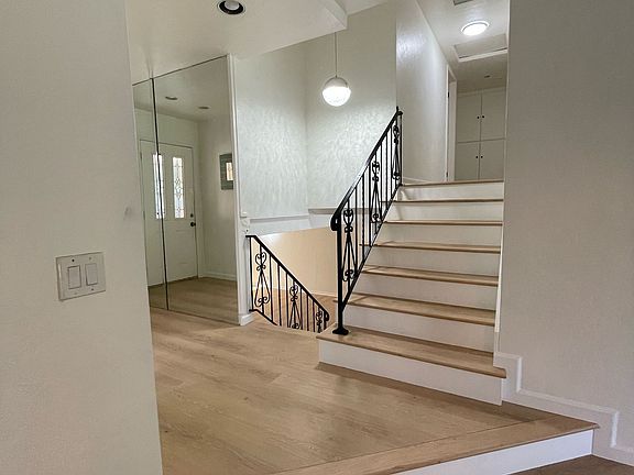 5th image of 144 S Peralta Hills Dr