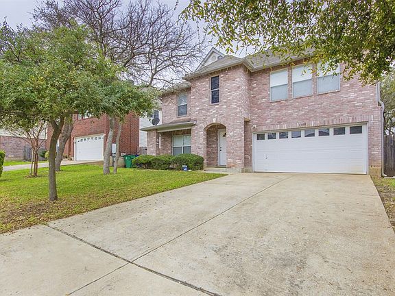 2nd image of 1309 Rosie Ln