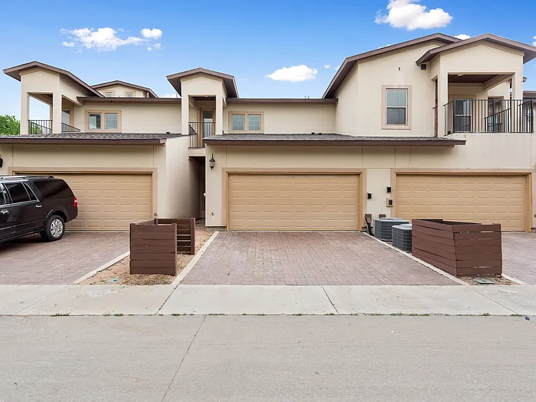 3009 Solana Cir — Photo 20