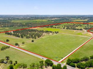 485 Fulton St, Fredericksburg, TX 78624