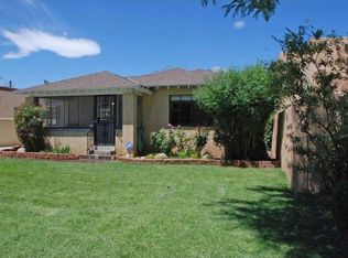 203 Richmond Dr SE, Albuquerque, NM 87106