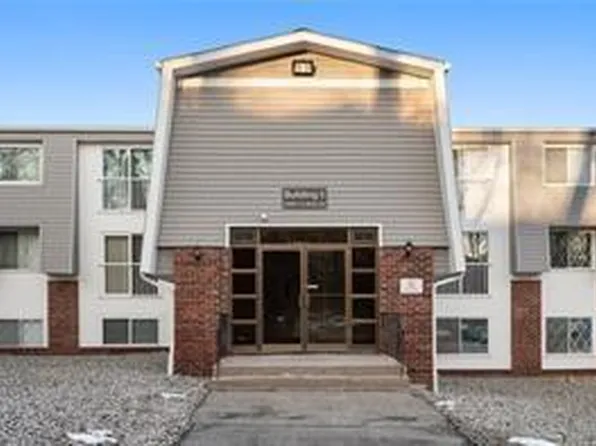 300 Smithfield Rd APT 5-53, North Providence, RI 02904