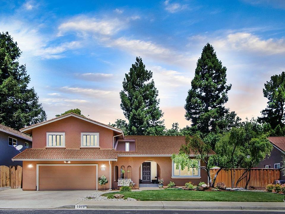 1st image of 1015 Creekside Ct