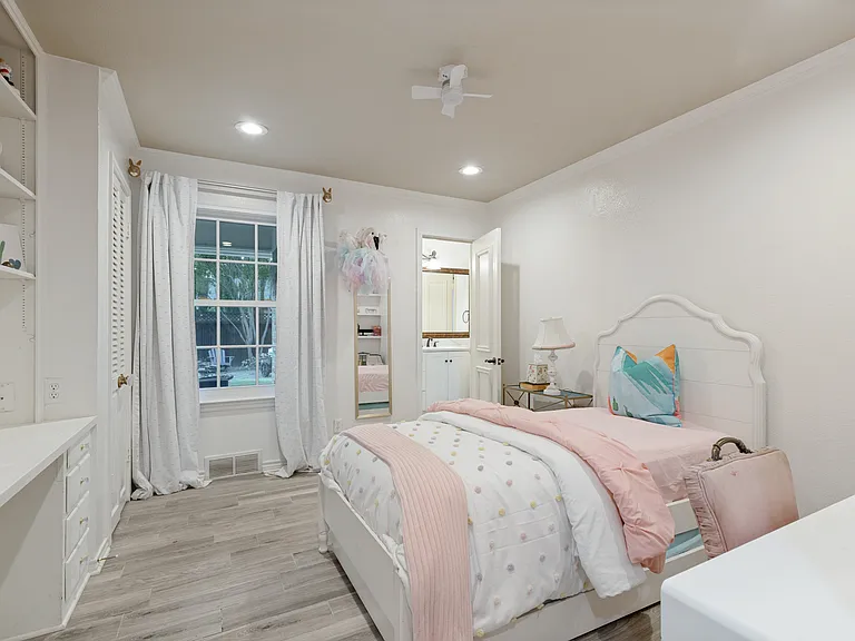 1224 Ashland Dr — Photo 23