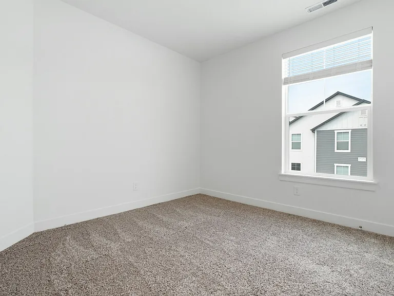 858 N Coulsen Dr #K303 — Photo 7