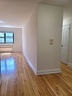 3rd image of 218-33 Hillside Ave #3