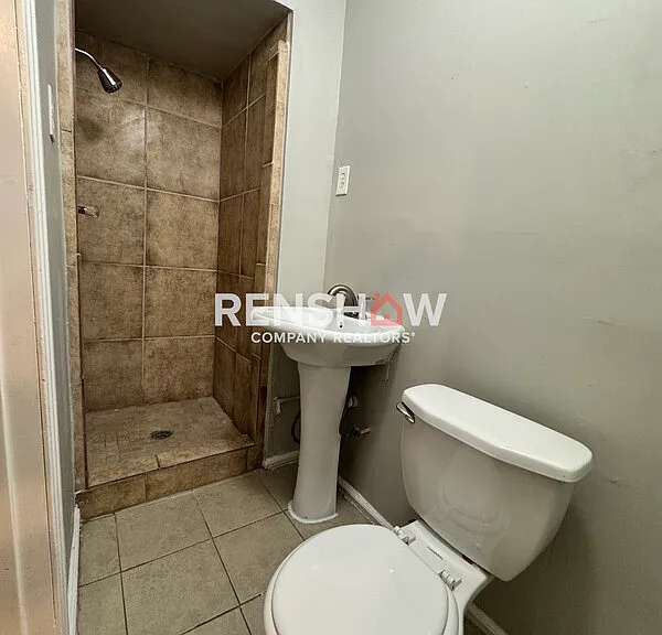 381 N Manassas St — Photo 15