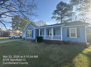 6729 Sandfield Ct, Fayetteville, NC 28304