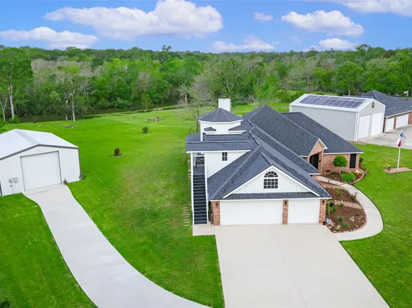 5934 Cajun Way, Cove, TX 77523