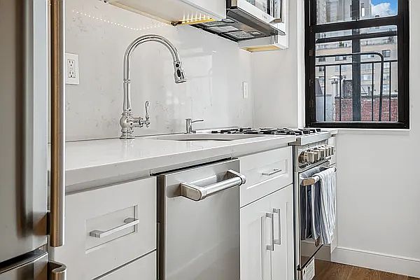 1st image of 512 E 82nd St APT 5D