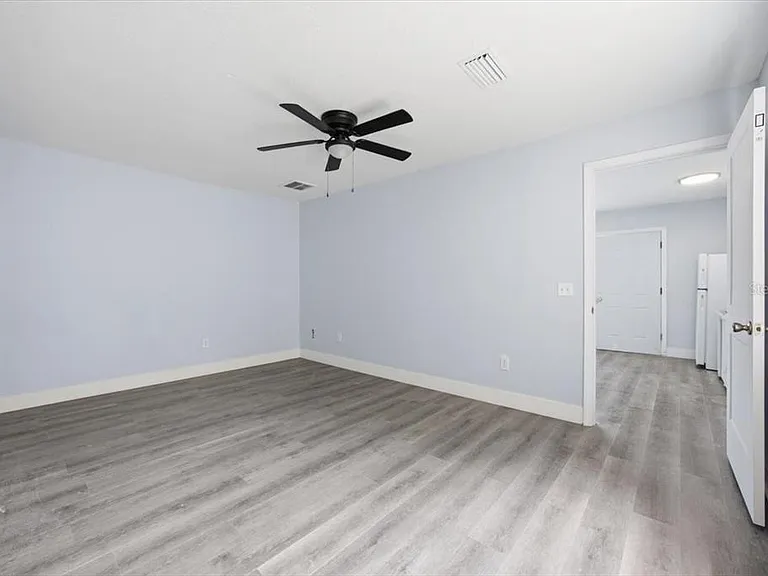 713 Washington Palm Loop #FRONT — Photo 8