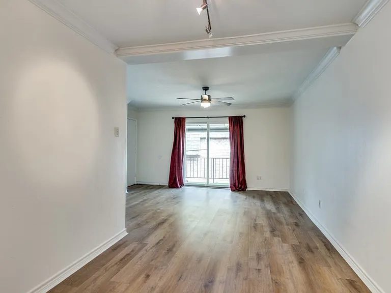 10216 Regal Oaks Dr #C — Photo 5