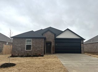 4417 Florentina Ave, Springdale, AR 72764
