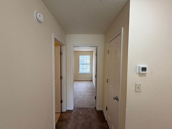 4th image of 1704 N Patterson St APT 6
