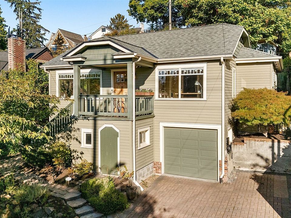 1st image of 3006 11th Avenue W
