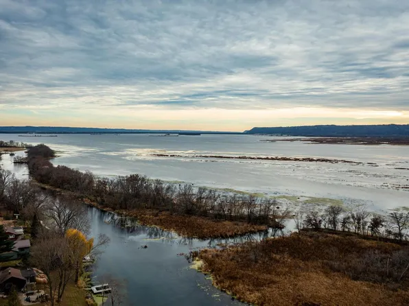 W8229 COUNTY ROAD ZB, Onalaska, WI 54650