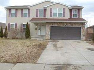 3705 Worchester Dr, Flint, MI 48503
