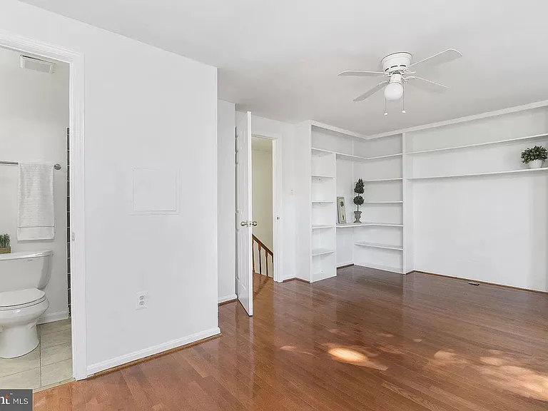 10606 Tuppence Ct — Photo 18