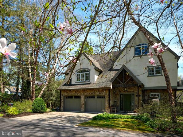 30 Bridge Four Ln, Pipersville, PA 18947