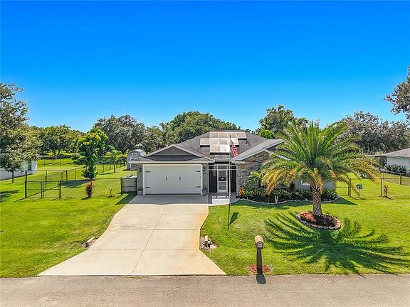 2nd image of 108 OAK KNOLLS CIRCLE