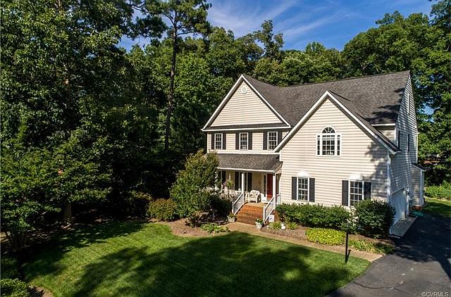 1st image of 14474 Pinehurst Ln