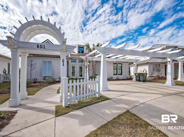 801 Kingston Ln, Gulf Shores, AL 36542