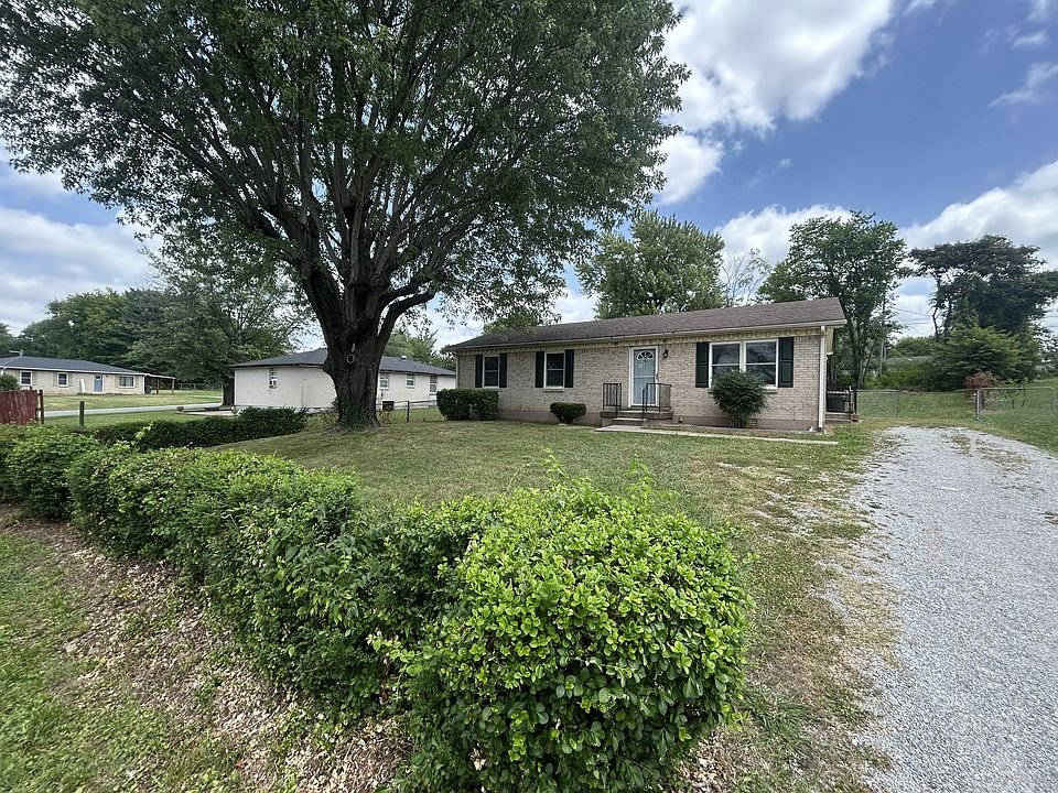 1st image of 808 Goldcrest Dr
