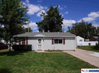 1002 W 31st Ave, Bellevue, NE 68005