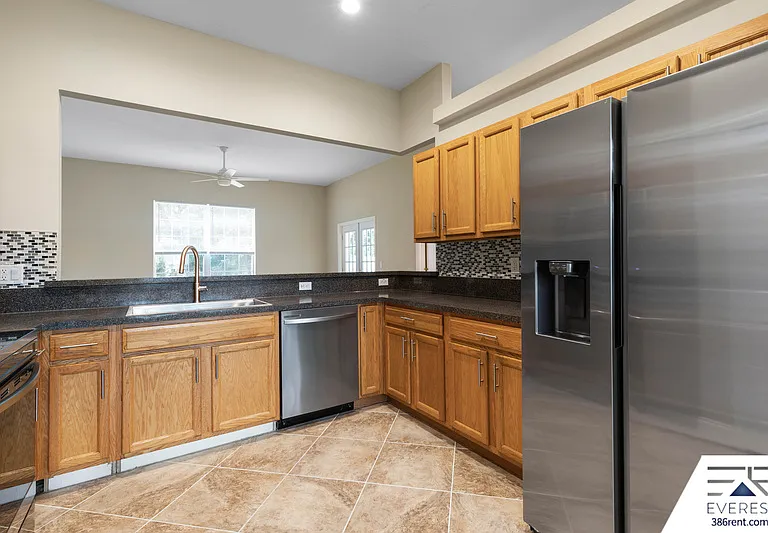 25 Rainbrook Dr — Photo 8