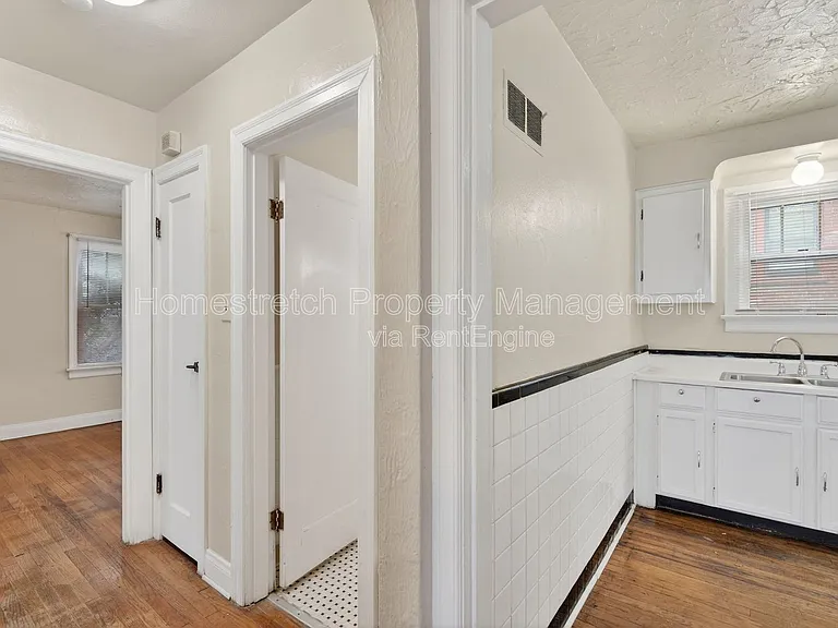 8817 Shady Grove Ave — Photo 14