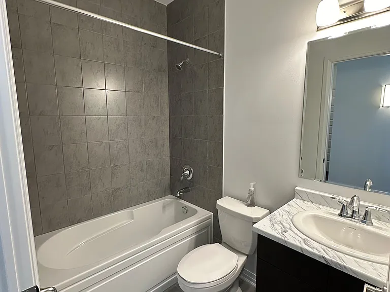 Gordon Krantz Ave — Photo 10