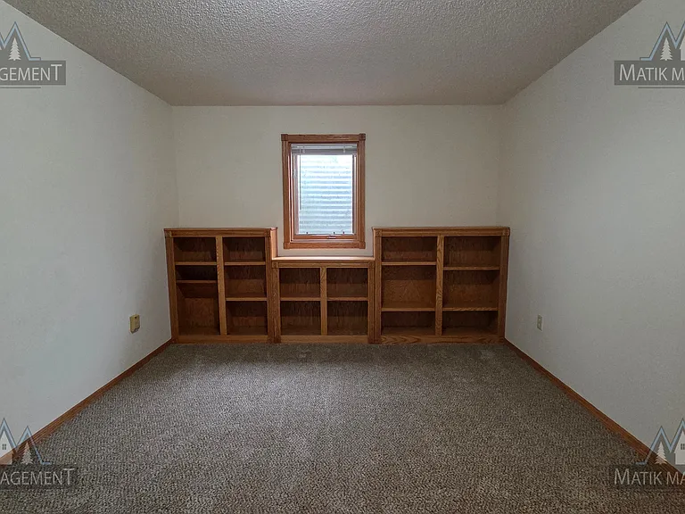 5605 Nancy Ln NW — Photo 58