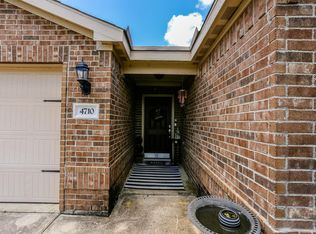 4710 Monarch Falls Ln, Rosenberg, TX 77469