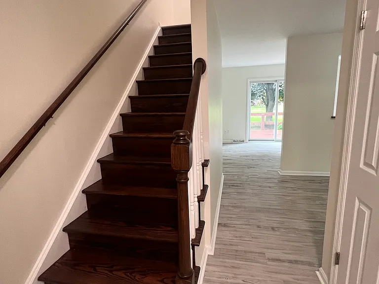 Shaker Heights Apartments — Photo 22
